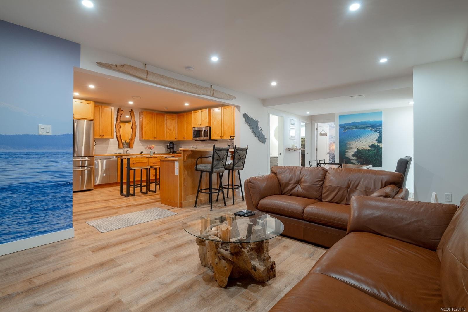 1025 Maple Lane Dr, Parksville, BC