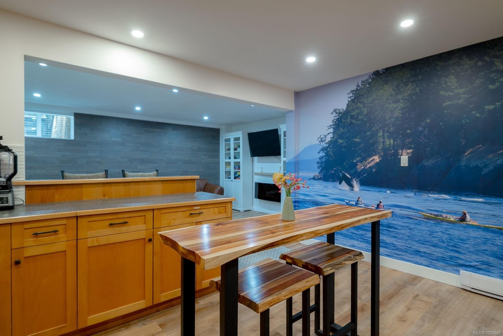 1025 Maple Lane Dr, Parksville, BC