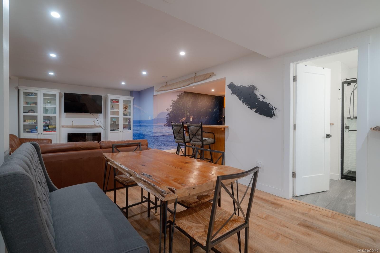 1025 Maple Lane Dr, Parksville, BC