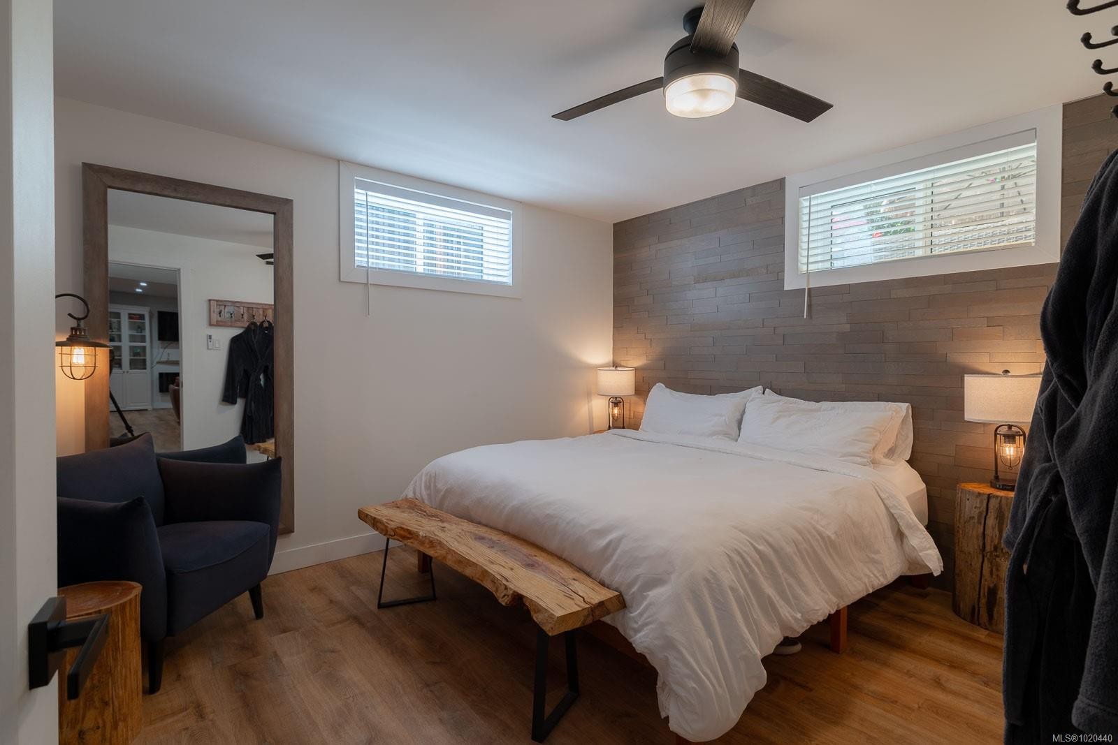 1025 Maple Lane Dr, Parksville, BC