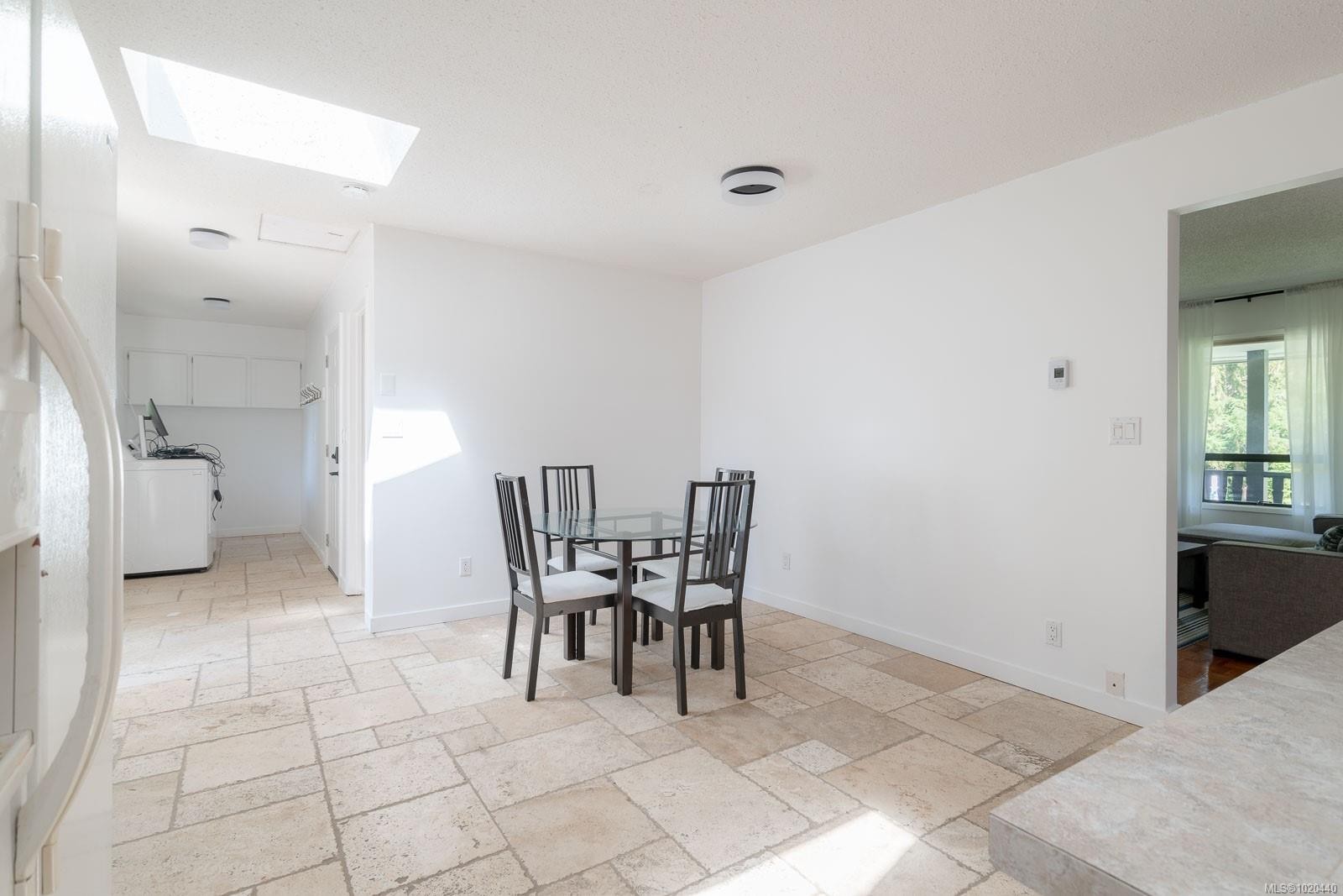 1025 Maple Lane Dr, Parksville, BC