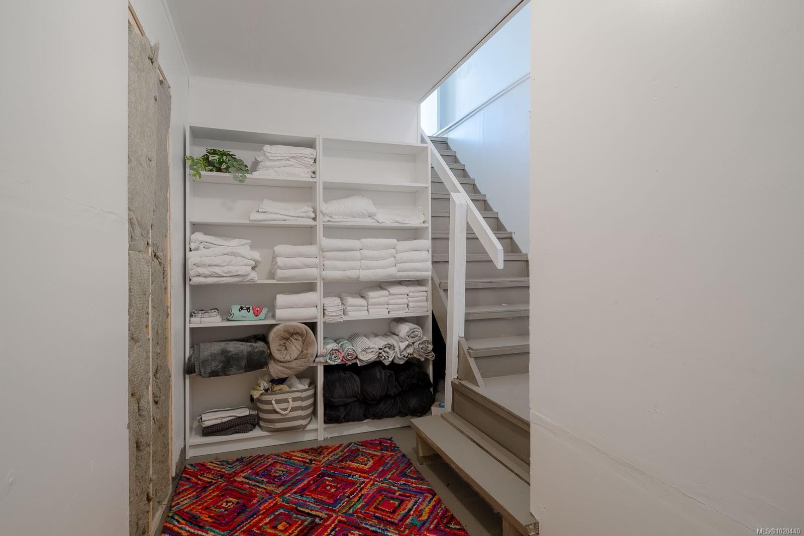 1025 Maple Lane Dr, Parksville, BC