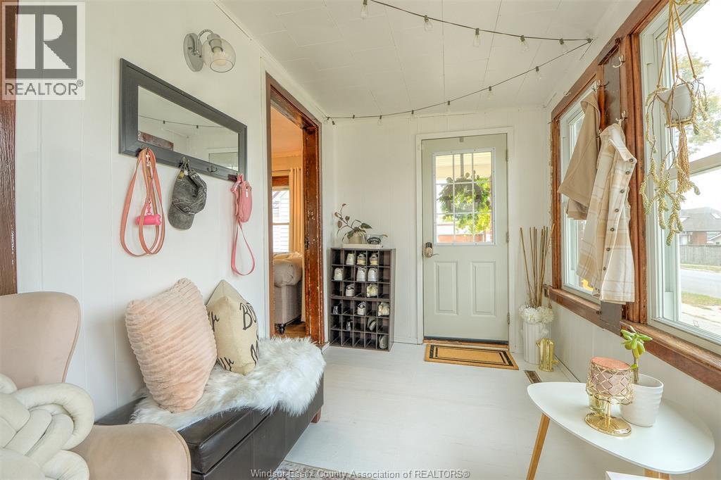 7 Westmoreland, Leamington, ON - Indoor