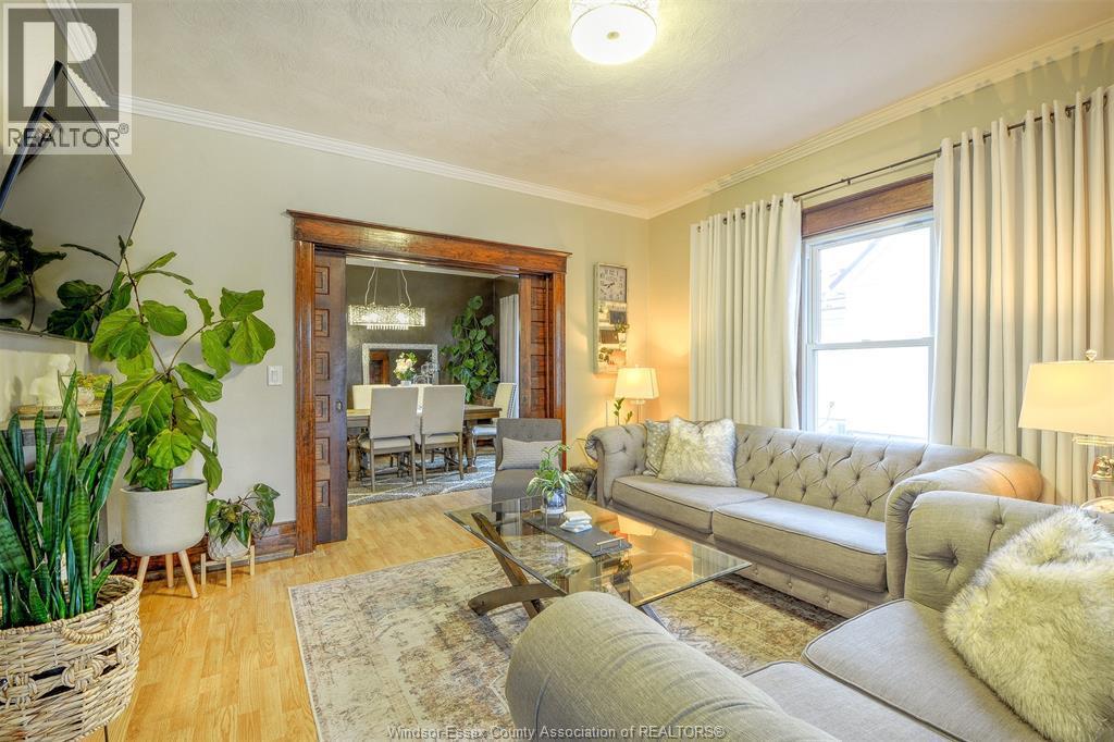7 Westmoreland, Leamington, ON - Indoor Photo Showing Living Room