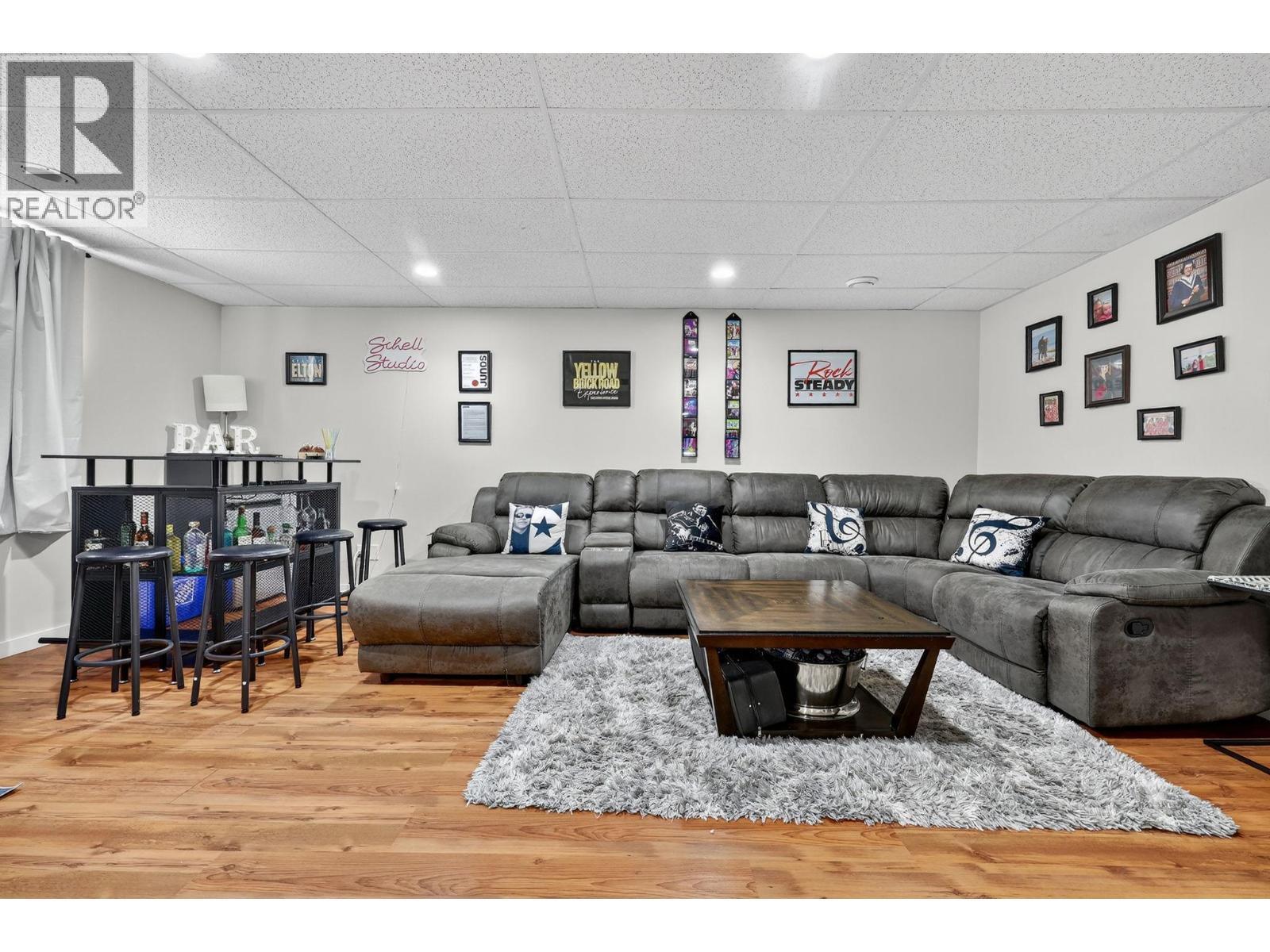 180 Mccurdy Road Unit# 8, Kelowna, BC - Indoor