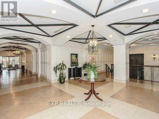 2024 - 5233 Dundas Street, Toronto, ON - Indoor Photo Showing Other Room