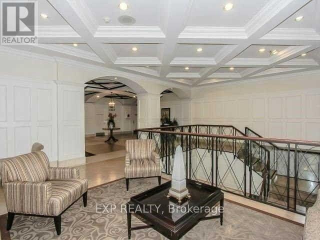 2024 - 5233 Dundas Street, Toronto, ON - Indoor Photo Showing Other Room