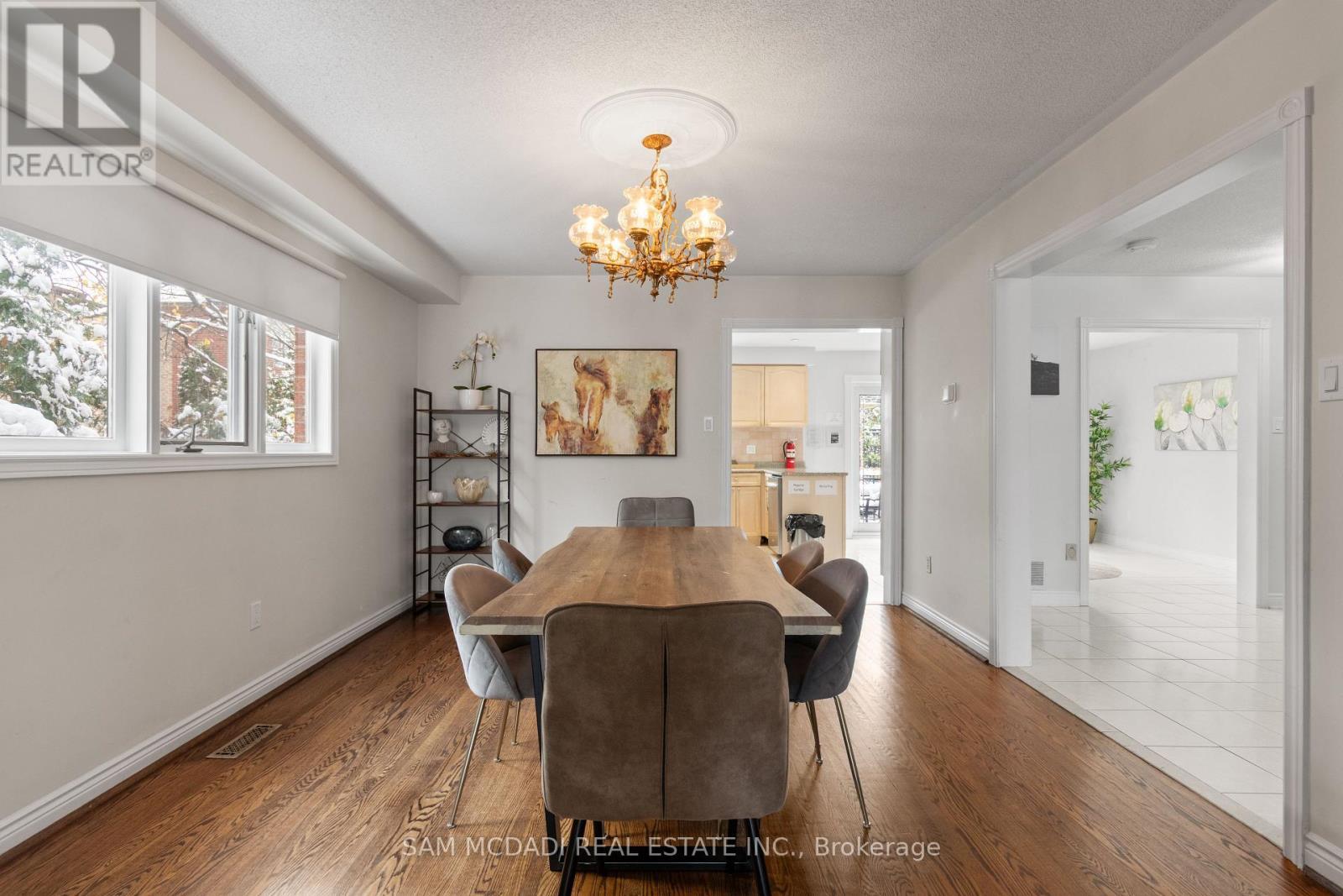 2556 Hammond Road, Mississauga, ON - Indoor Photo Showing Dining Room