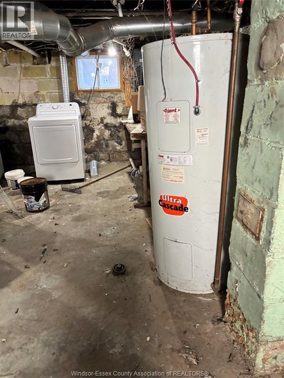 768 Brant, Windsor, ON - Indoor Photo Showing Basement