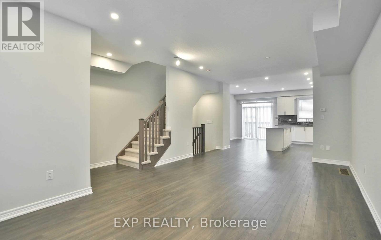 32 Rapids Lane, Hamilton, ON - Indoor