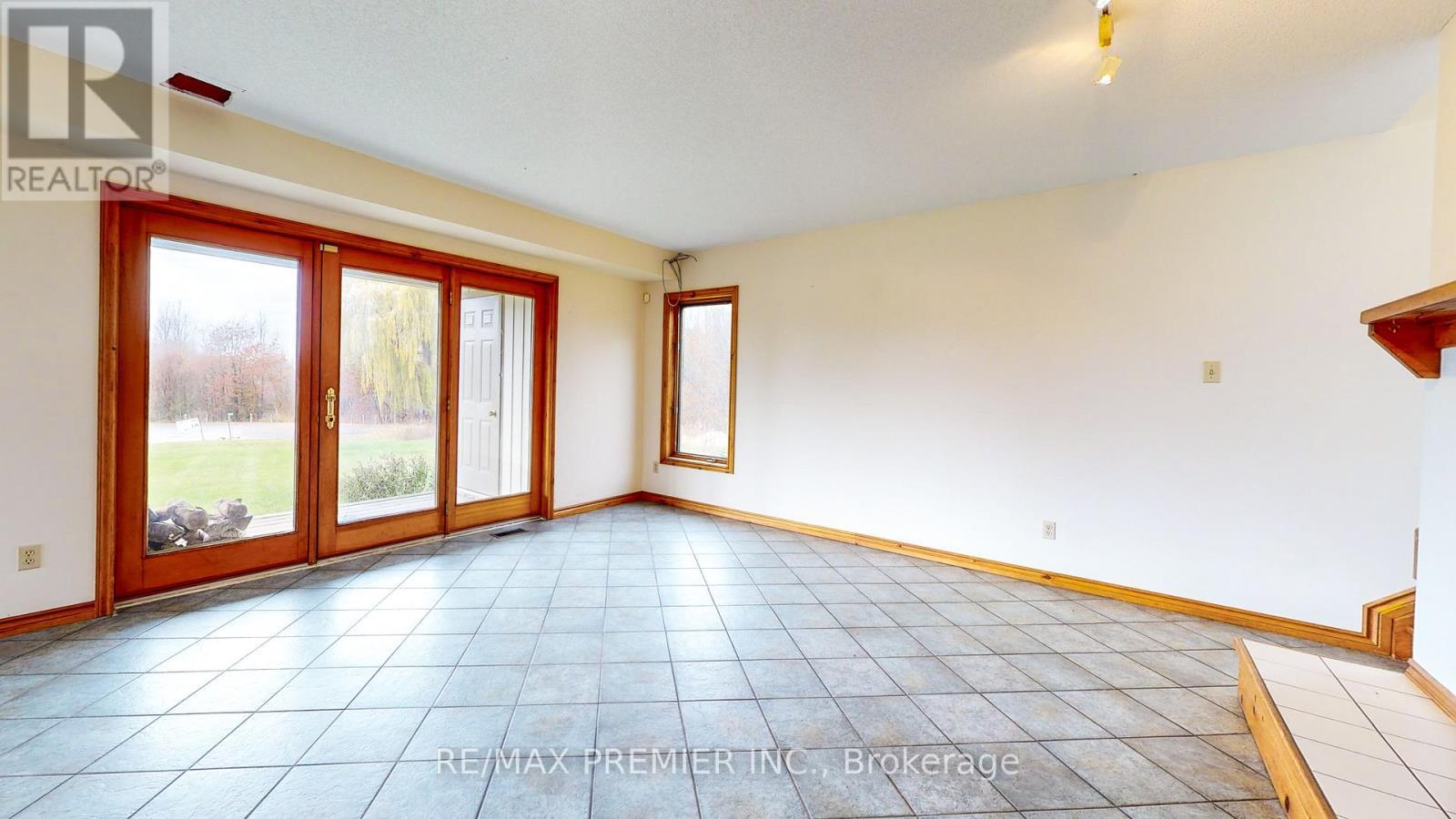 196 Summit View Court, Blue Mountains, ON - Indoor Photo Showing Other Room