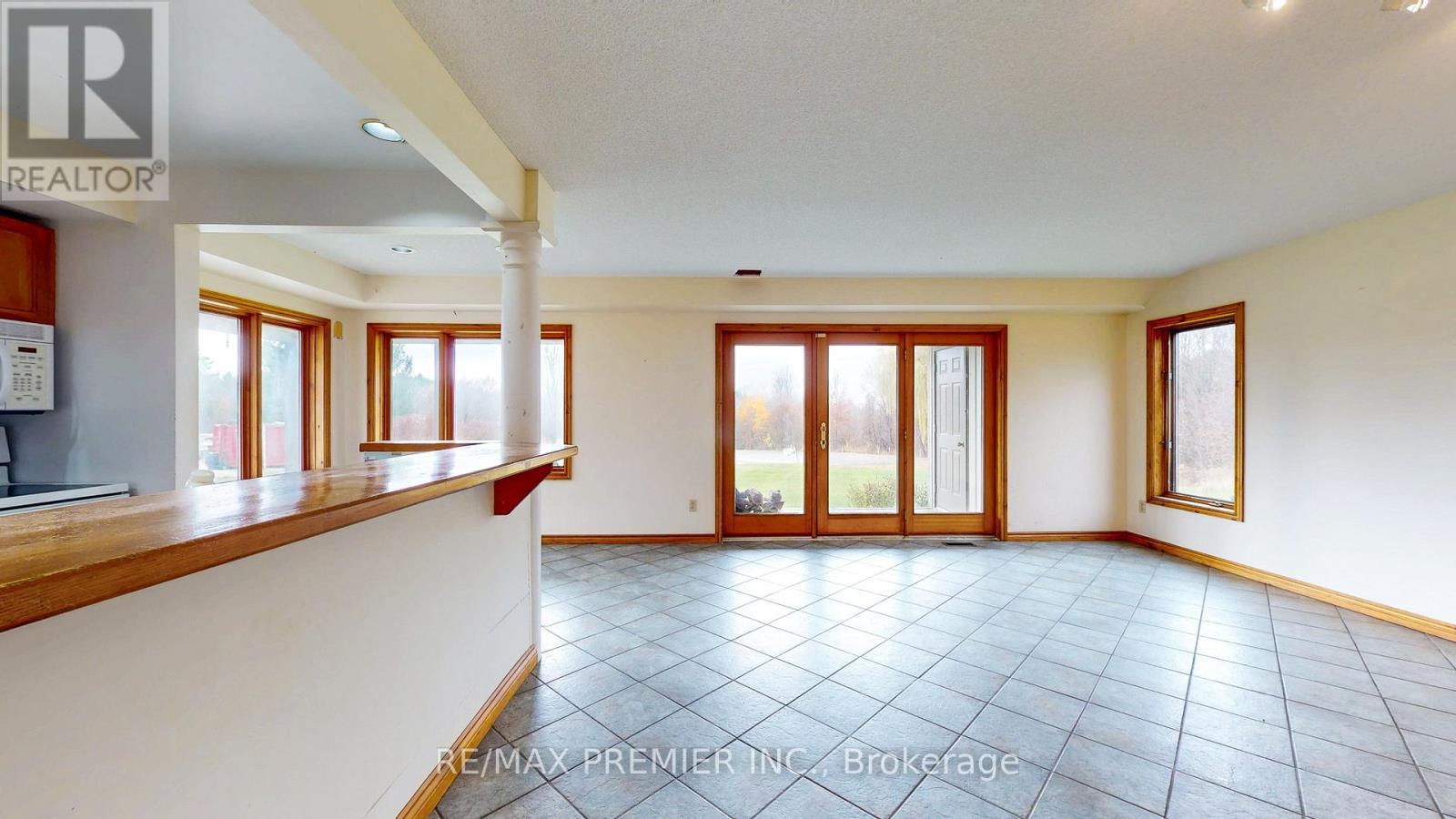 196 Summit View Court, Blue Mountains, ON - Indoor Photo Showing Other Room