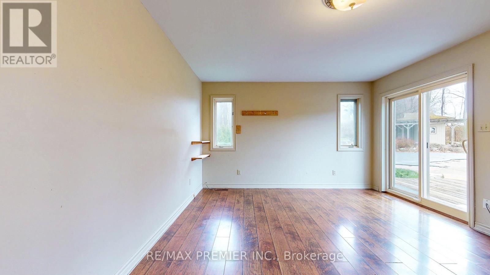 196 Summit View Court, Blue Mountains, ON - Indoor Photo Showing Other Room