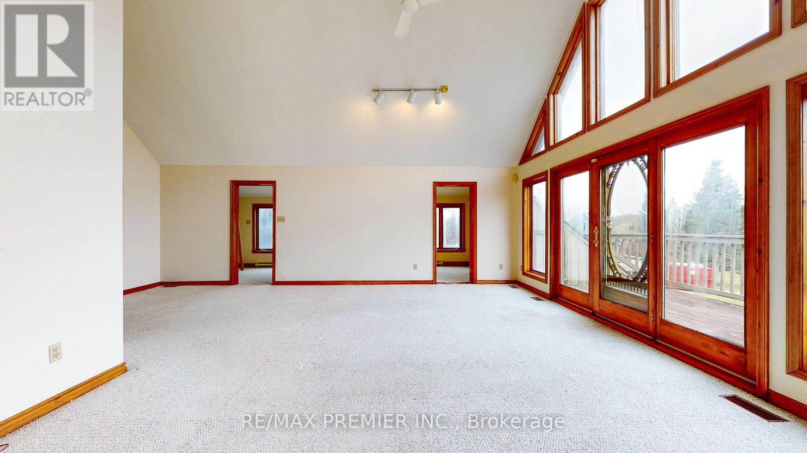 196 Summit View Court, Blue Mountains, ON - Indoor Photo Showing Other Room