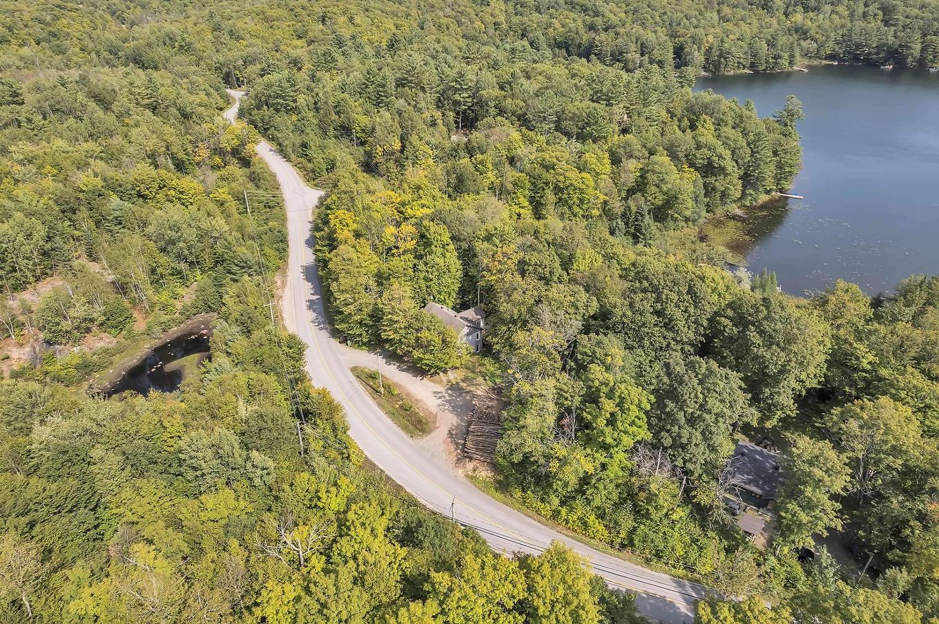Aerial photo - 436 Ch. Blackburn, Val-Des-Monts, QC - Outdoor With Body Of Water With View