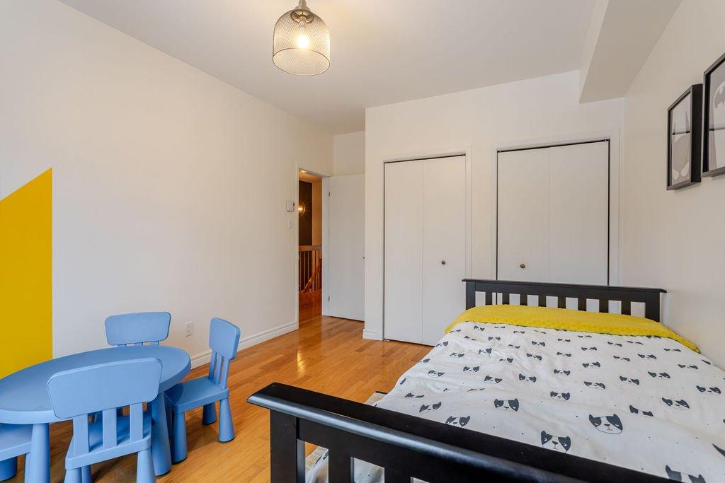 Chambre à coucher - 331 Rue De La Noue, Montréal (Verdun/Île-Des-Soeurs), QC - Indoor Photo Showing Bedroom