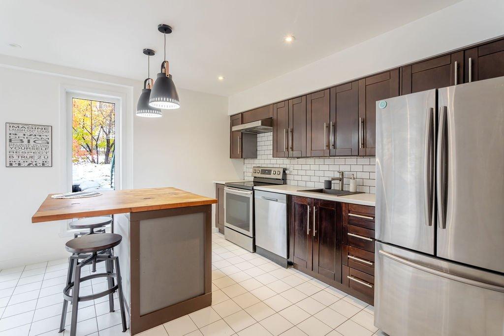 Cuisine - 331 Rue De La Noue, Montréal (Verdun/Île-Des-Soeurs), QC - Indoor Photo Showing Kitchen