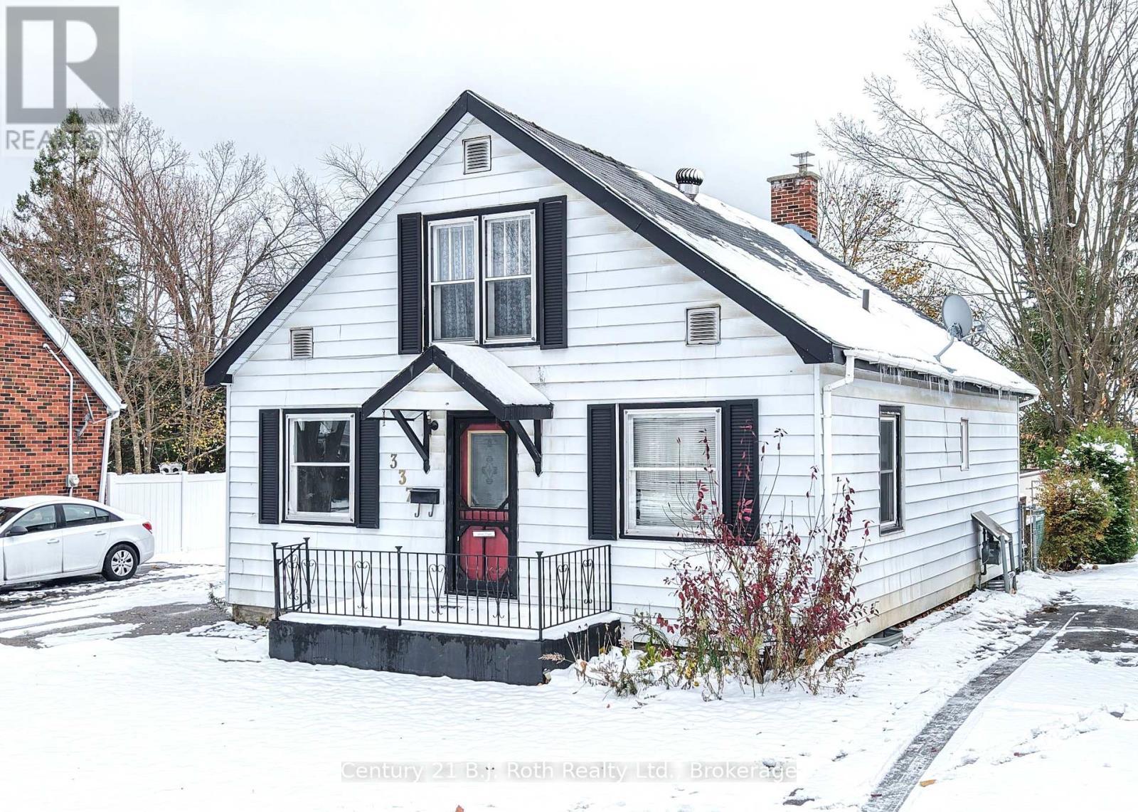 337 Colborne Street W, Orillia, ON - Outdoor