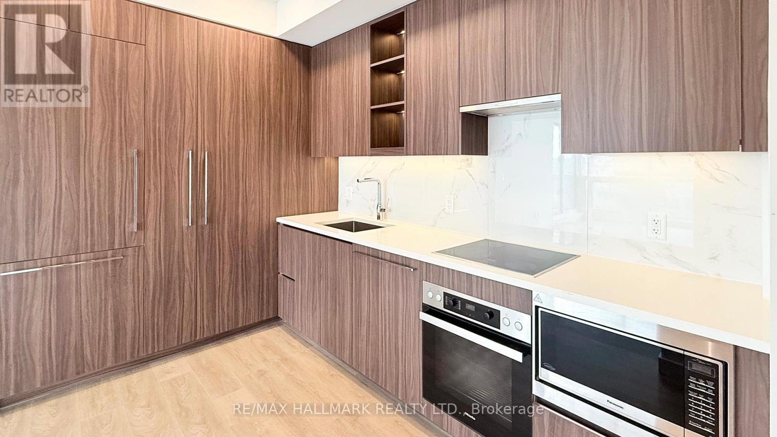 1609 - 27 Mcmahon Drive, Toronto, ON - Indoor Photo Showing Kitchen