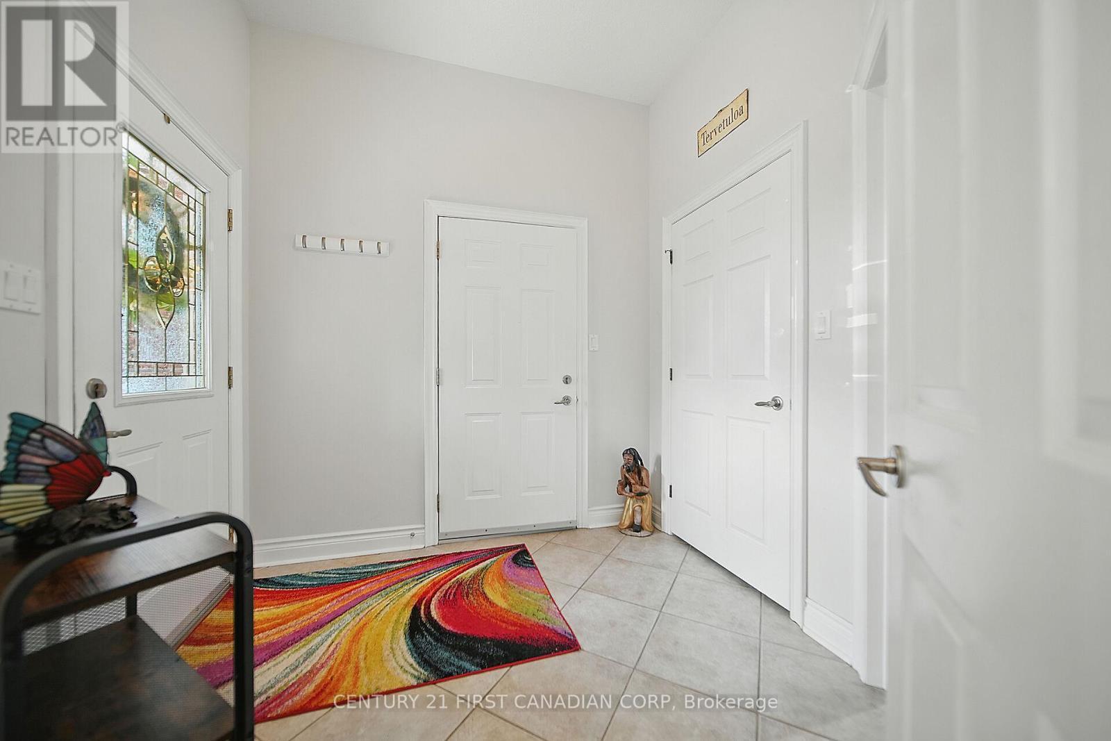 42580 Roberts Line, Central Elgin, ON - Indoor Photo Showing Other Room