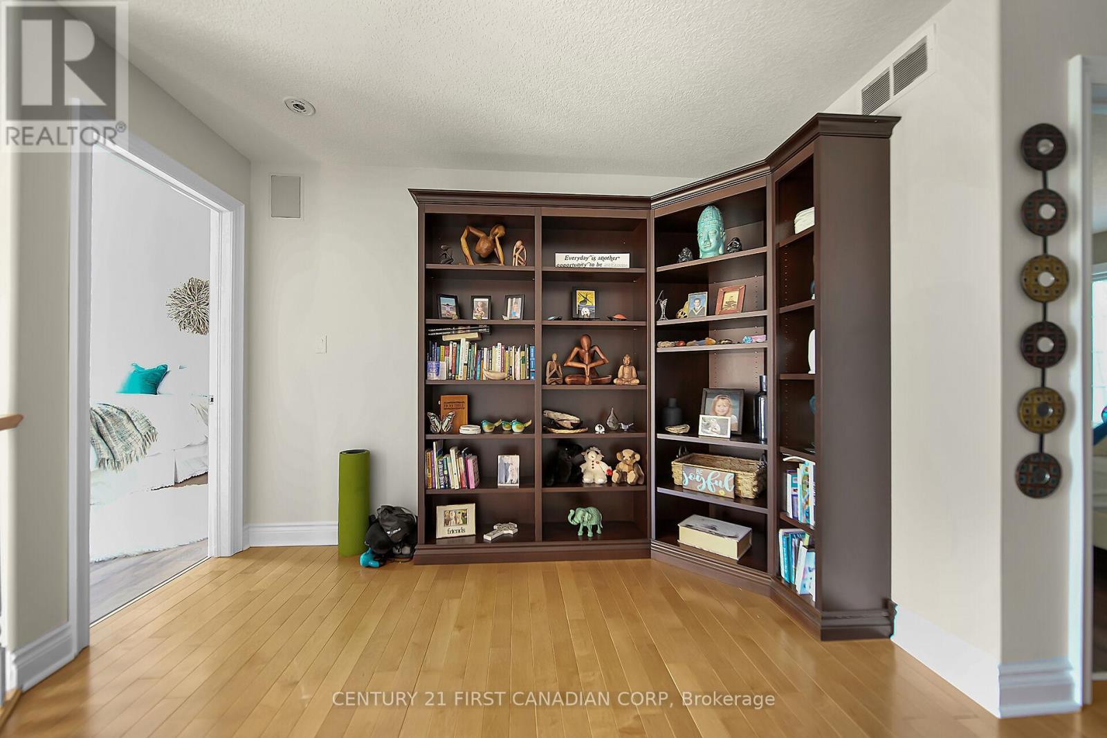 42580 Roberts Line, Central Elgin, ON - Indoor Photo Showing Office