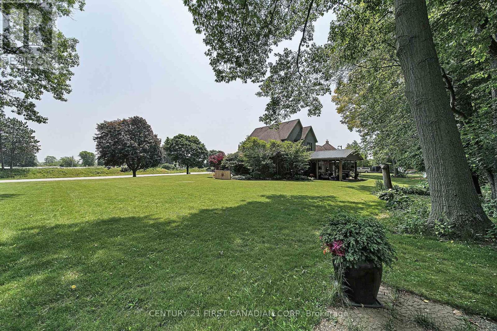 42580 Roberts Line, Central Elgin, ON - Outdoor