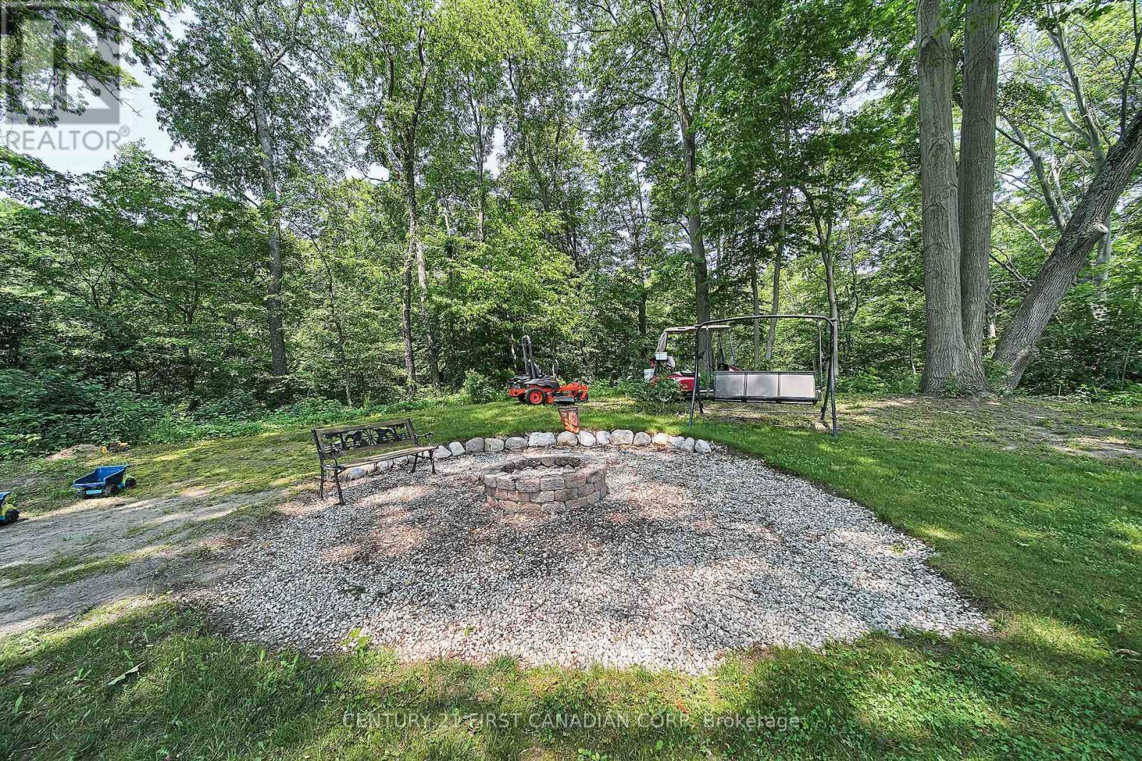 42580 Roberts Line, Central Elgin, ON - Outdoor