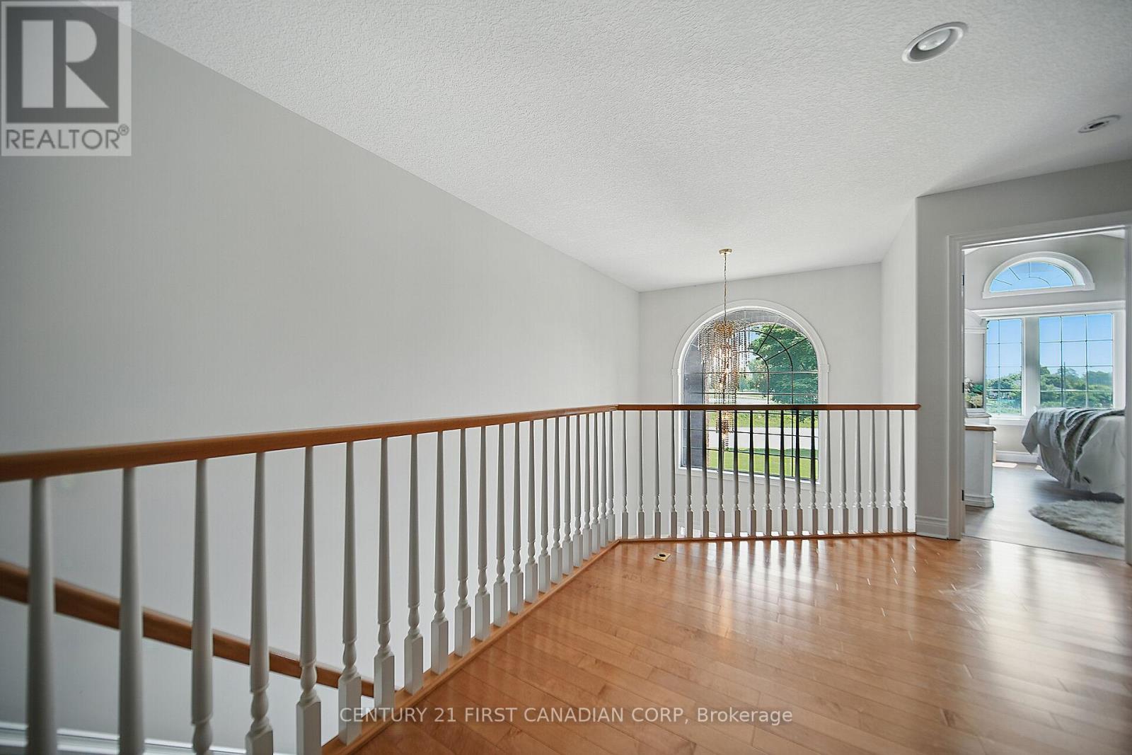 42580 Roberts Line, Central Elgin, ON - Indoor Photo Showing Other Room