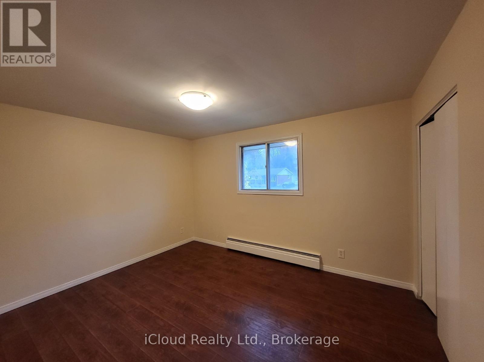 536 Glen Forrest Boulevard, Waterloo, ON - Indoor Photo Showing Other Room