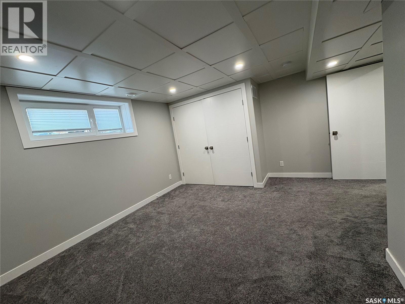 310 Main Street, Neudorf, SK - Indoor Photo Showing Other Room