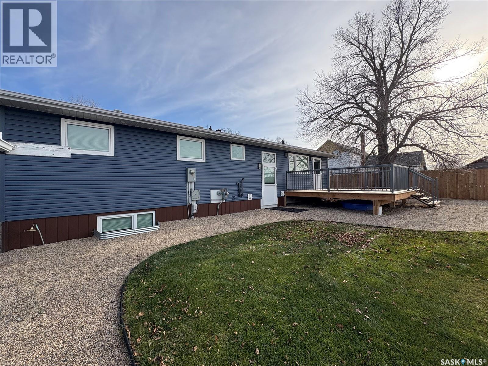 310 Main Street, Neudorf, SK - Outdoor With Deck Patio Veranda