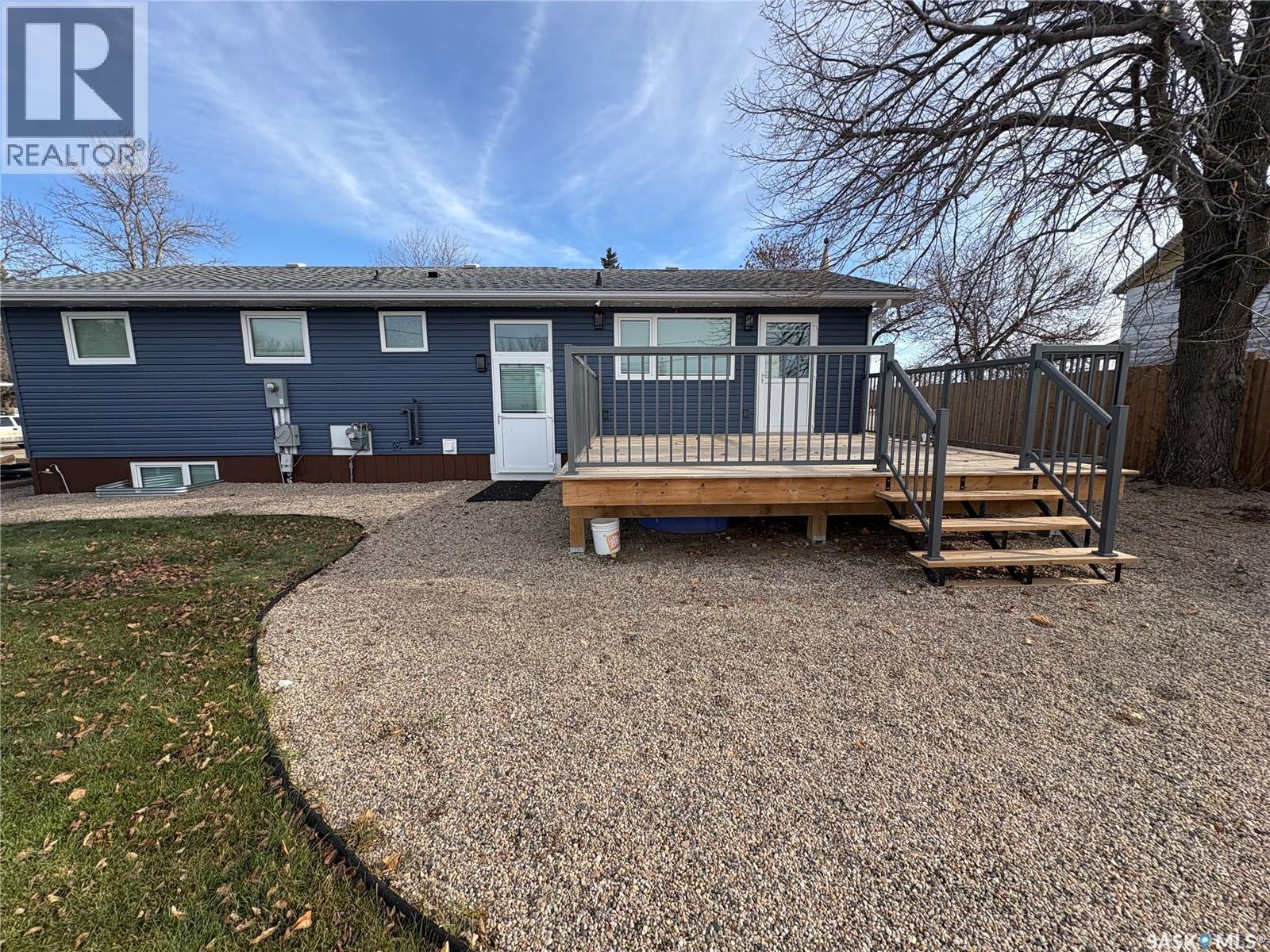 310 Main Street, Neudorf, SK - Outdoor With Deck Patio Veranda