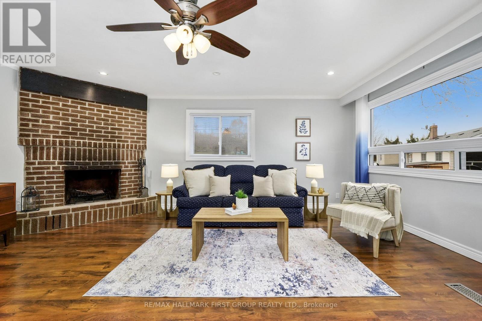64 Langs Road, Alnwick/Haldimand, ON - Indoor Photo Showing Living Room With Fireplace
