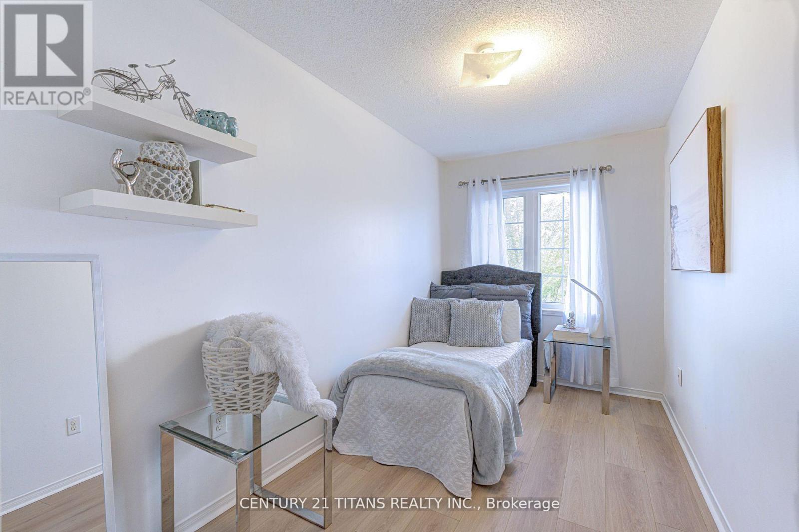 26 Pendrill Way, Ajax, ON - Indoor Photo Showing Bedroom