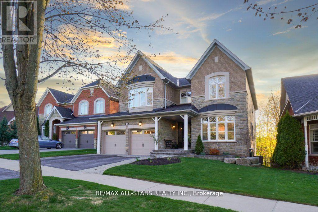 64 Button Crescent, Uxbridge, ON - Outdoor With Deck Patio Veranda With Facade