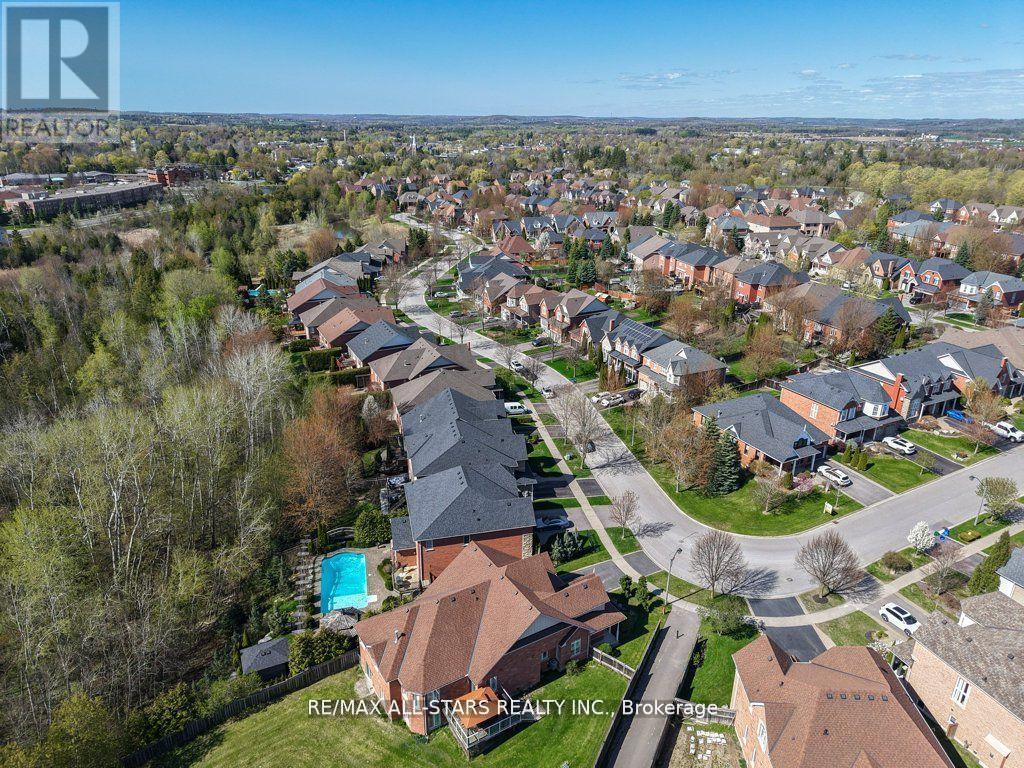64 Button Crescent, Uxbridge, ON - Outdoor With View