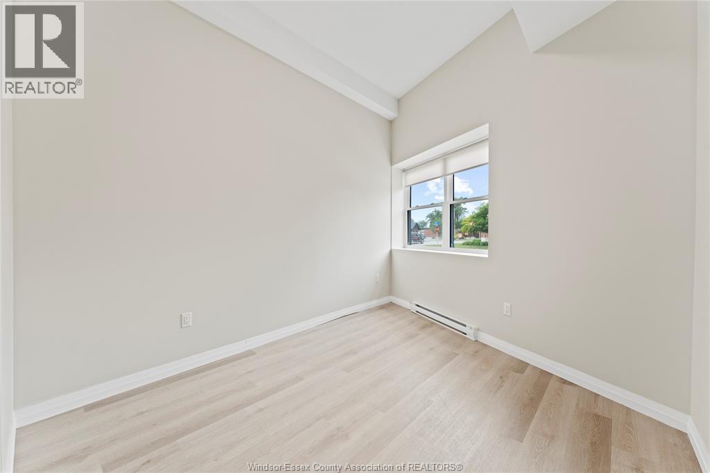127 Talbot Street North Unit# 9, Essex, ON - Indoor Photo Showing Other Room
