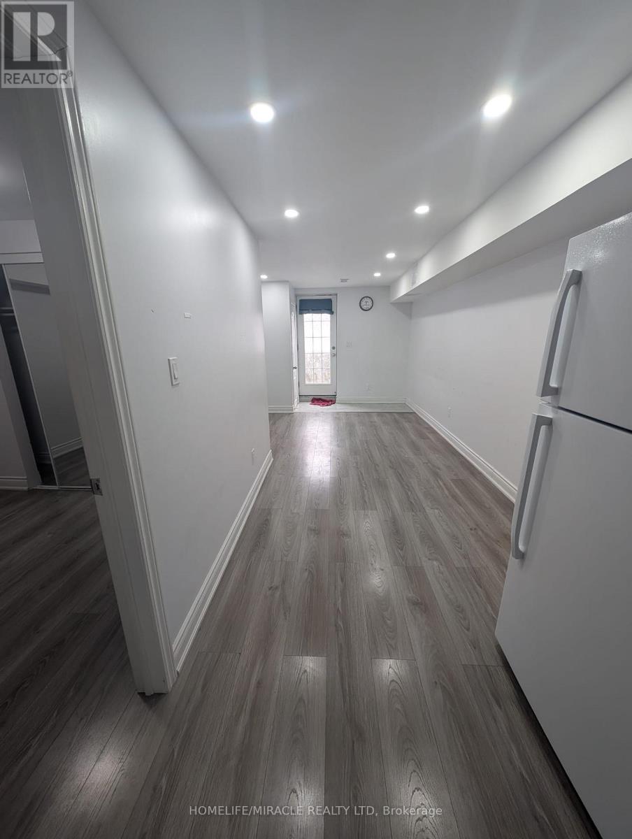 Lower - 67 Herdwick Street, Brampton, ON - Indoor Photo Showing Other Room