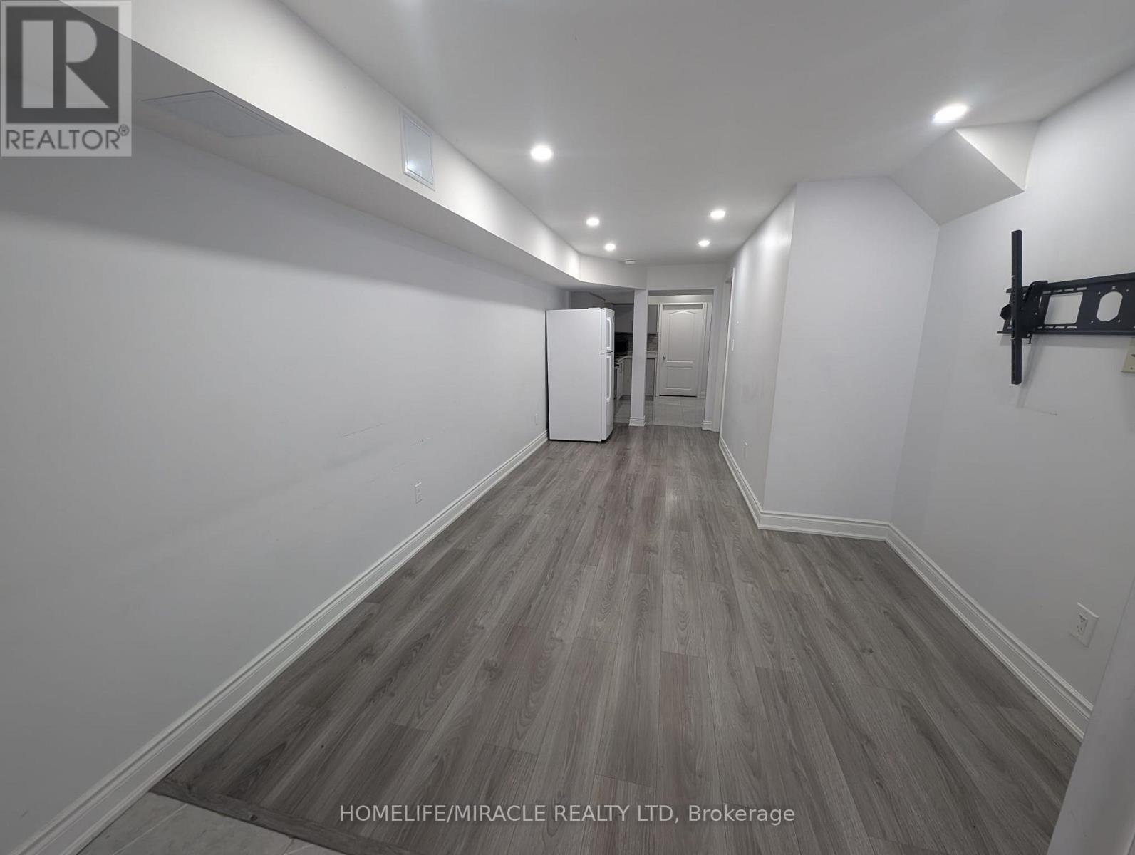 Lower - 67 Herdwick Street, Brampton, ON - Indoor Photo Showing Other Room