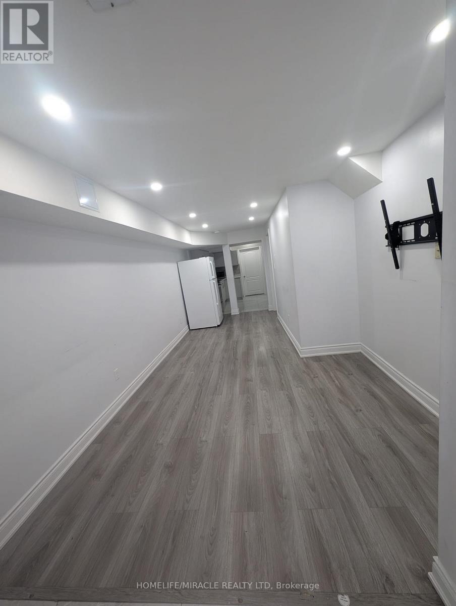 Lower - 67 Herdwick Street, Brampton, ON - Indoor Photo Showing Other Room