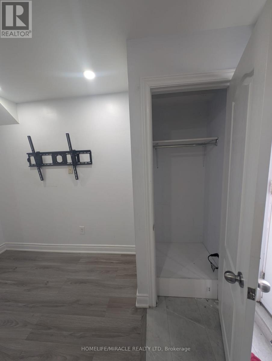 Lower - 67 Herdwick Street, Brampton, ON - Indoor