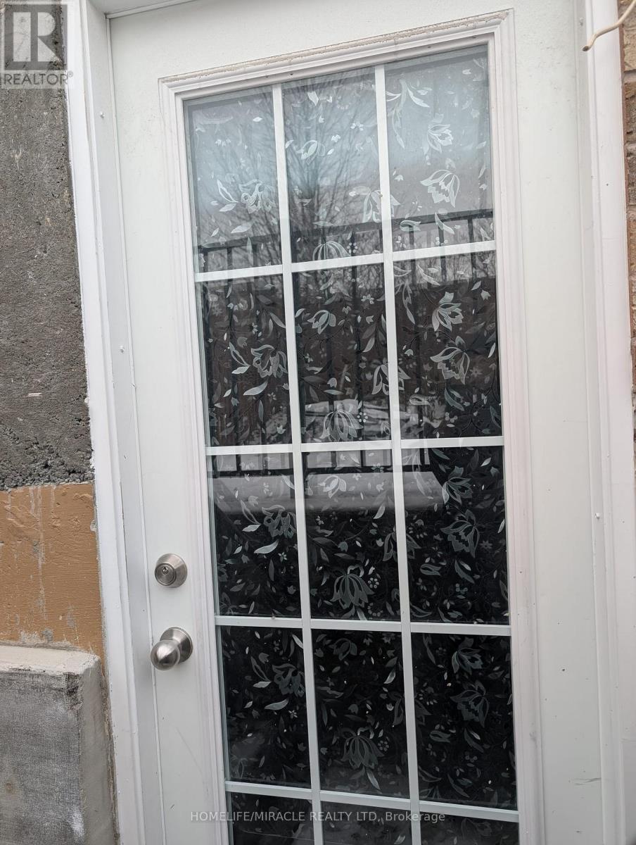 Lower - 67 Herdwick Street, Brampton, ON - Indoor Photo Showing Other Room