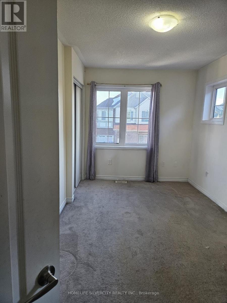 46 Callandar Road, Brampton, ON - Indoor Photo Showing Other Room