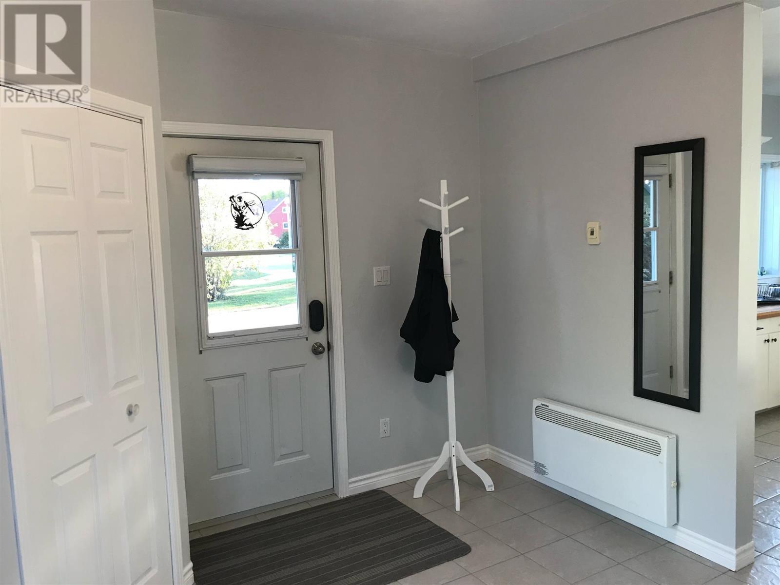 114 Monk St, Chapleau, ON - Indoor Photo Showing Other Room