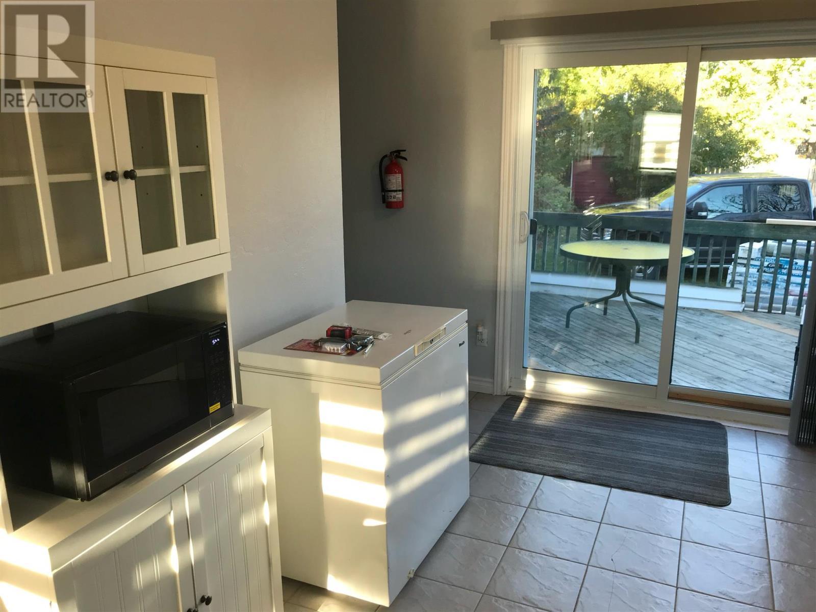 114 Monk St, Chapleau, ON - Indoor