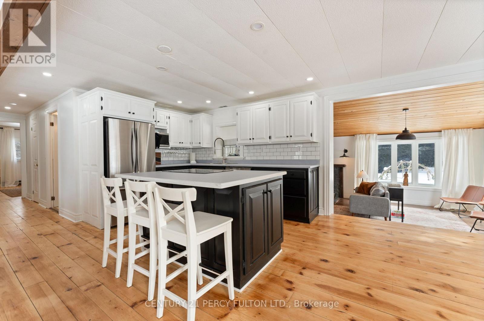 5659 Gilmore Road, Clarington, ON - Indoor