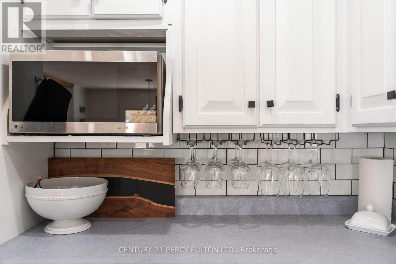 5659 Gilmore Road, Clarington, ON - Indoor