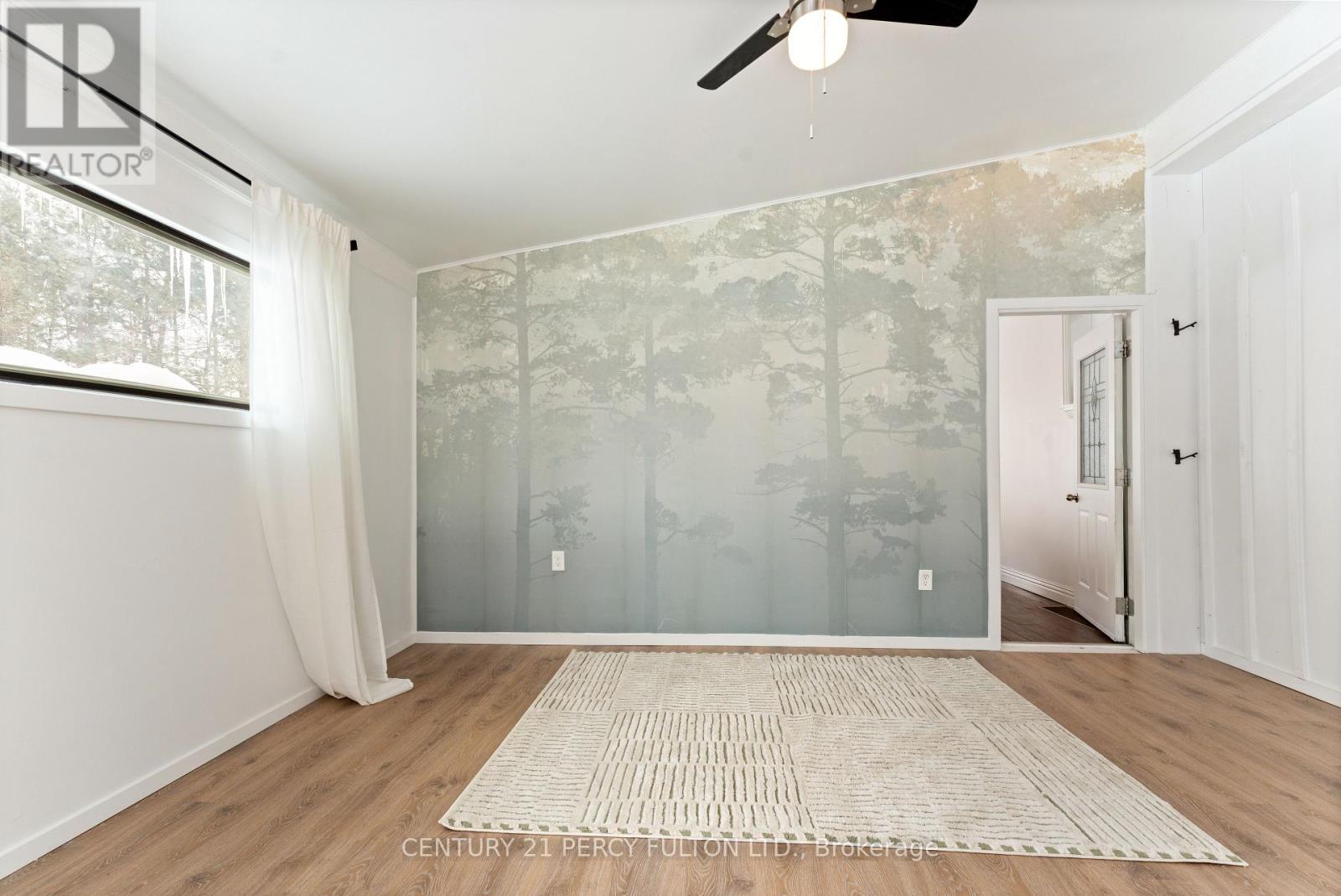 5659 Gilmore Road, Clarington, ON - Indoor Photo Showing Other Room