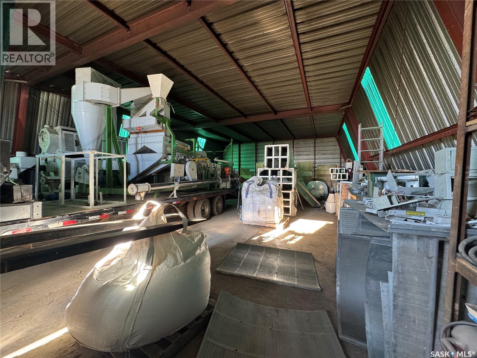 1000 First Avenue, Young, SK