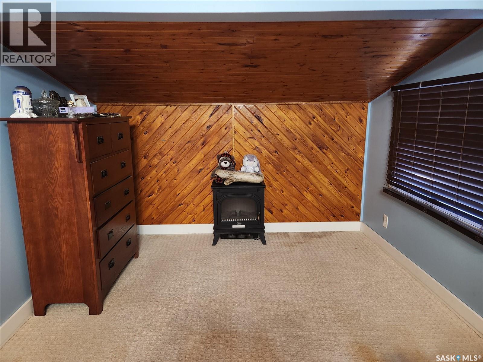 309 4Th Street W, Nipawin, SK - Indoor Photo Showing Other Room